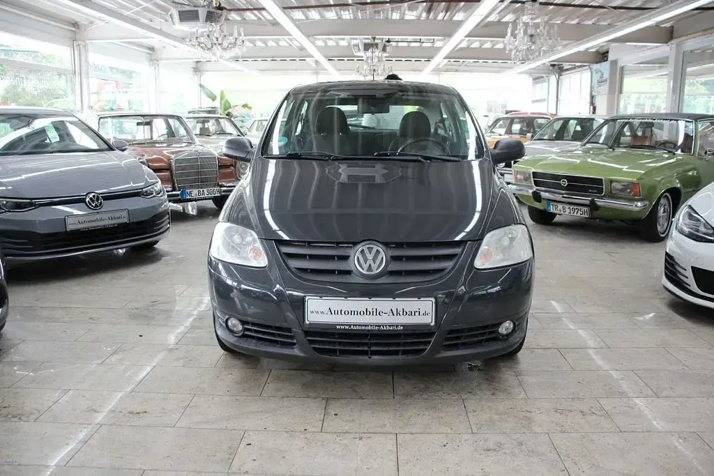 Gebraucht VW Fox Basis 54 PS (39 kW) 2008 Grau Kleinwagen