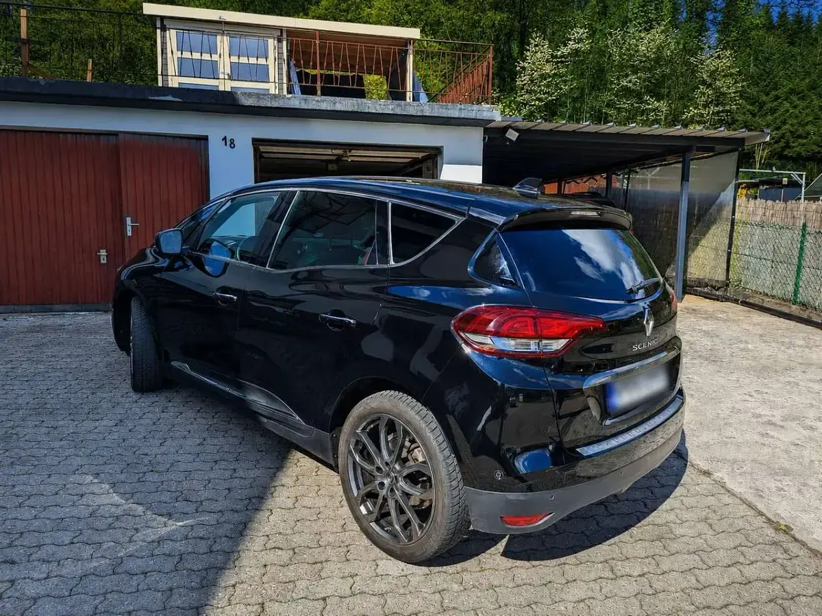 Gebraucht Renault Scénic IV Black Edition 158 PS (116 kW) 2021 Schwarz Van / Kleinbus