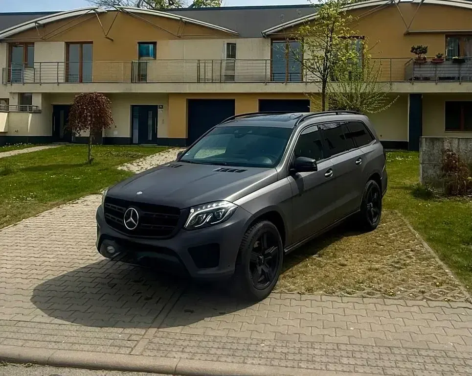 Gebraucht Mercedes GLS350 265 PS (194 kW) 2017 Grau SUV