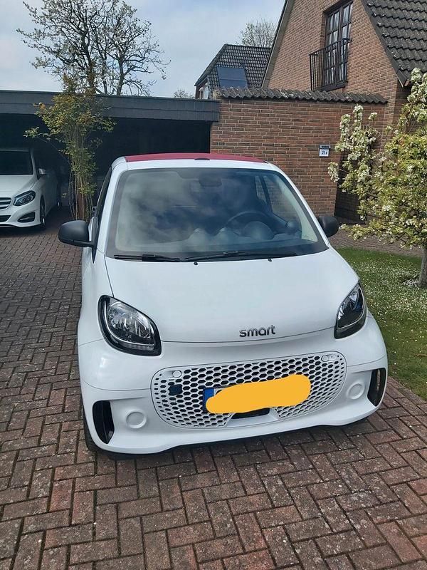 Gebraucht Smart ForTwo Coupé 60 kW (82 PS) 2021 Weiß Cabrio