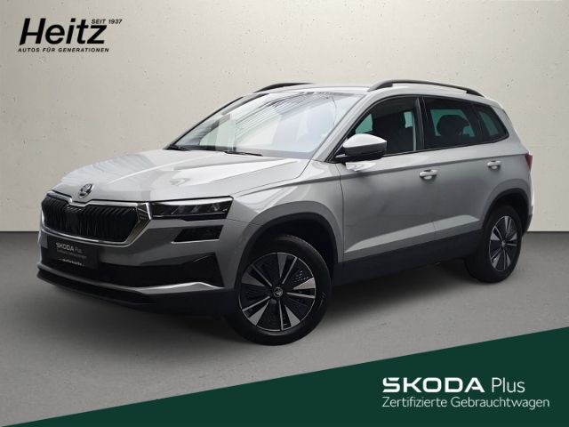 Steelgrau Gebraucht 2024 Skoda Karoq Drive SUV | 37.990 € (Etwas zu teuer) - Bild 1/4