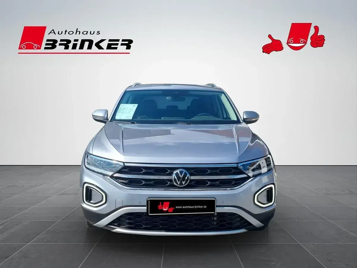 Gebraucht VW T-Roc Style 150 PS (110 kW) 2023 Pyrit silber metallic SUV
