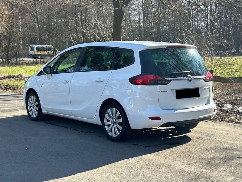 Gebraucht Opel Zafira Tourer 136 PS (100 kW) 2019 Weiß Van / Kleinbus