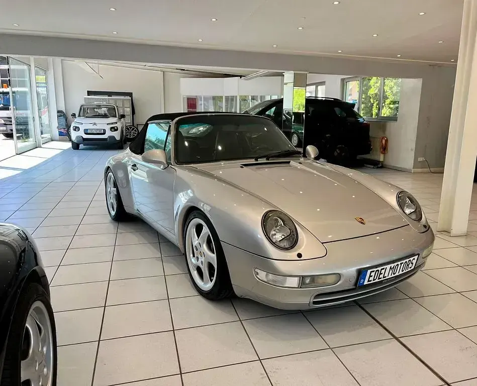 Gebraucht Porsche 993 286 PS (210 kW) 1997 Silber Cabrio
