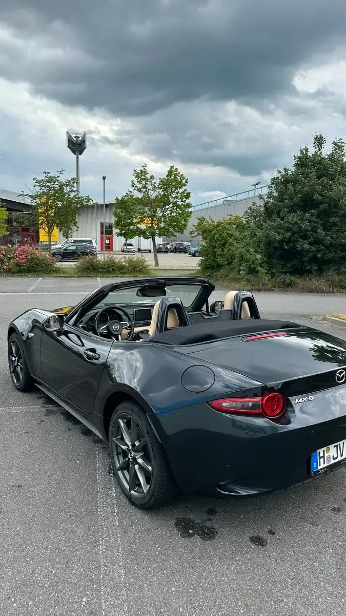 Gebraucht Mazda MX5 160 PS (117 kW) 2020 Schwarz Cabrio