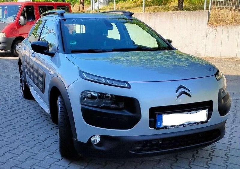 Silber Gebraucht 2015 Citroën C4 Cactus Kleinwagen | 6.500 € (Guter Preis) - Bild 1/4