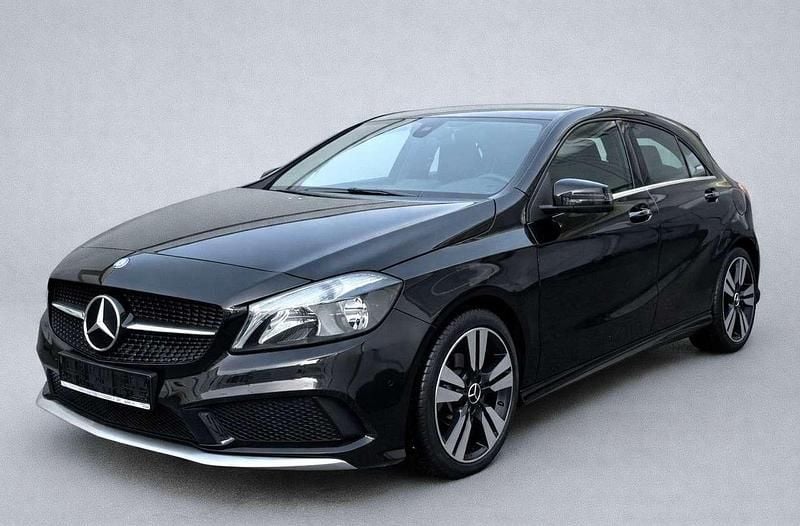 Gebraucht Mercedes A160 Style 102 PS (75 kW) 2016 Schwarz Kleinwagen