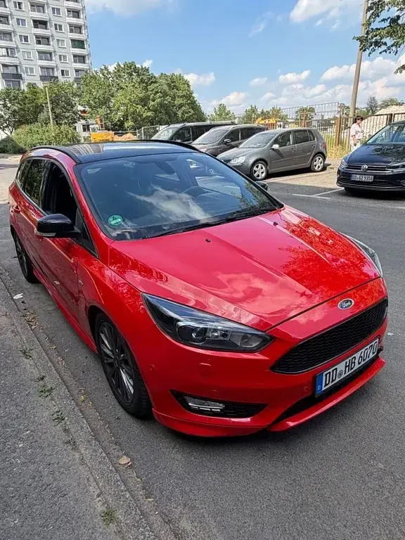 Gebraucht Ford Focus ST-Line 182 PS (133 kW) 2018 Limousine