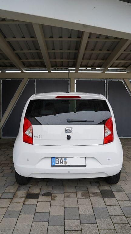 Gebraucht Seat Mii 4You 75 PS (55 kW) 2013 Weiß Kleinwagen