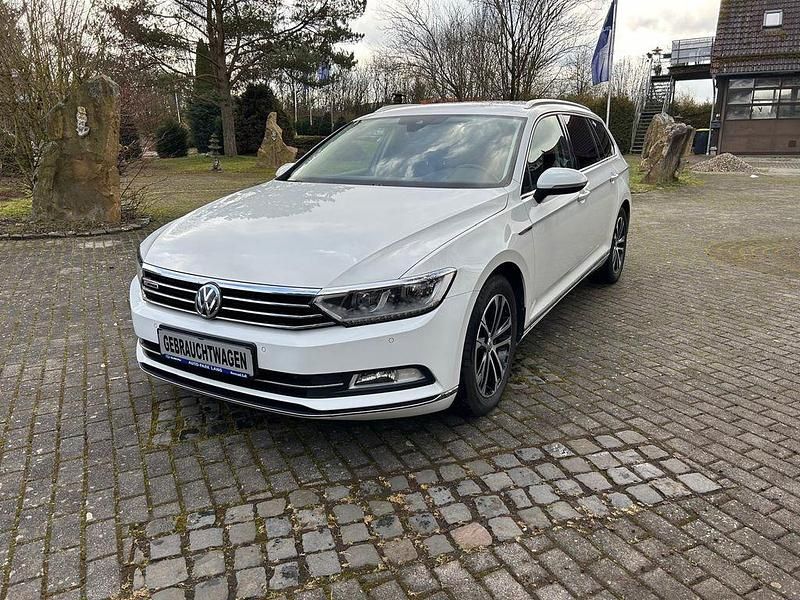 Gebraucht VW Passat Highline 190 PS (139 kW) 2018 Weiß Kombi