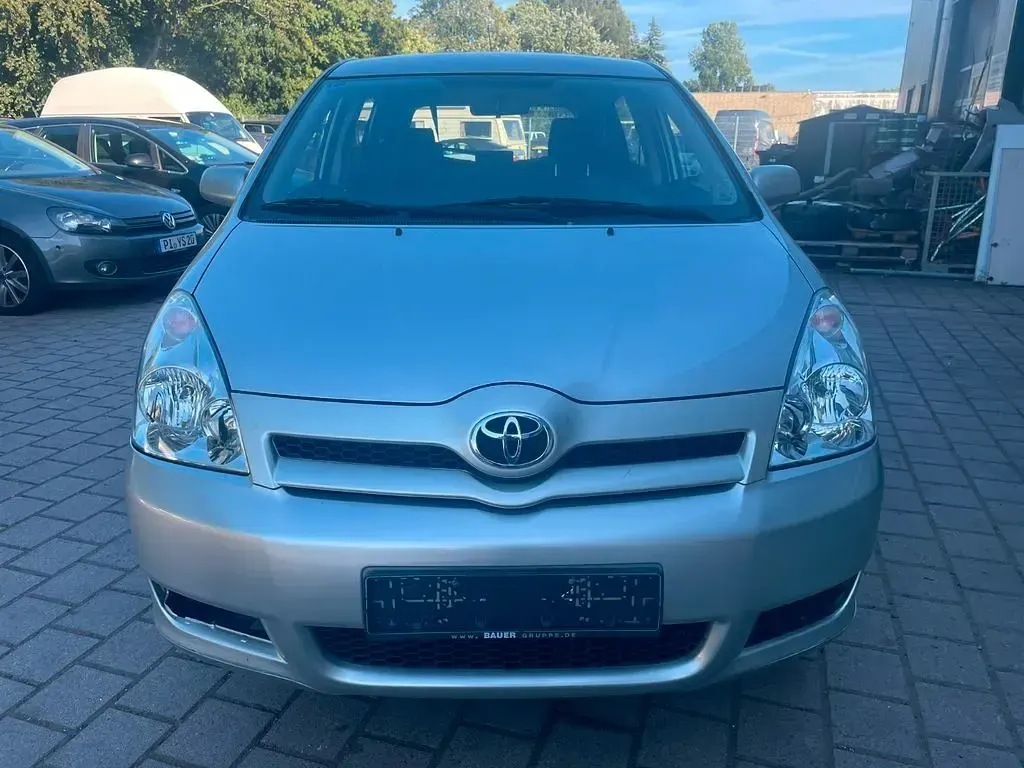 Gebraucht Toyota Corolla Luna 129 PS (94 kW) 2004 Silber Kombi