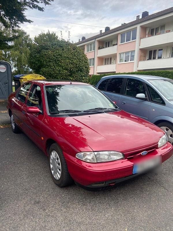 Rot Gebraucht 1997 Ford Mondeo Kombi | 1.350 € (Fairer Preis) - Bild 1/4