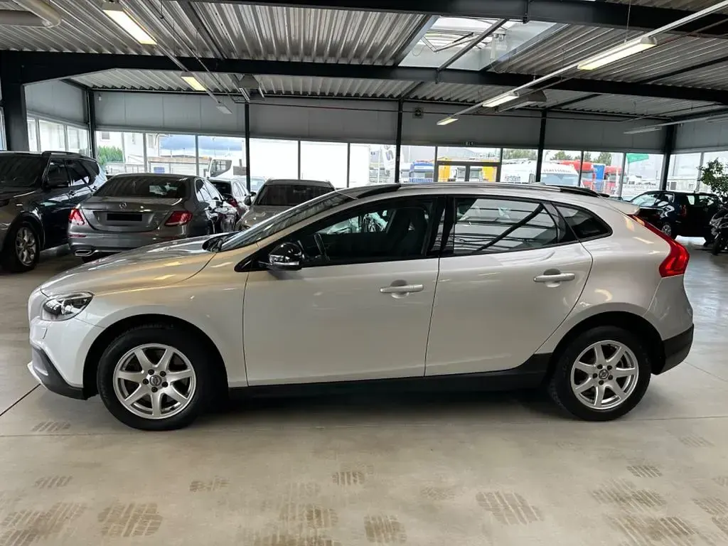 Gebraucht Volvo V40 CC You! 120 PS (88 kW) 2015 Silber Kombi