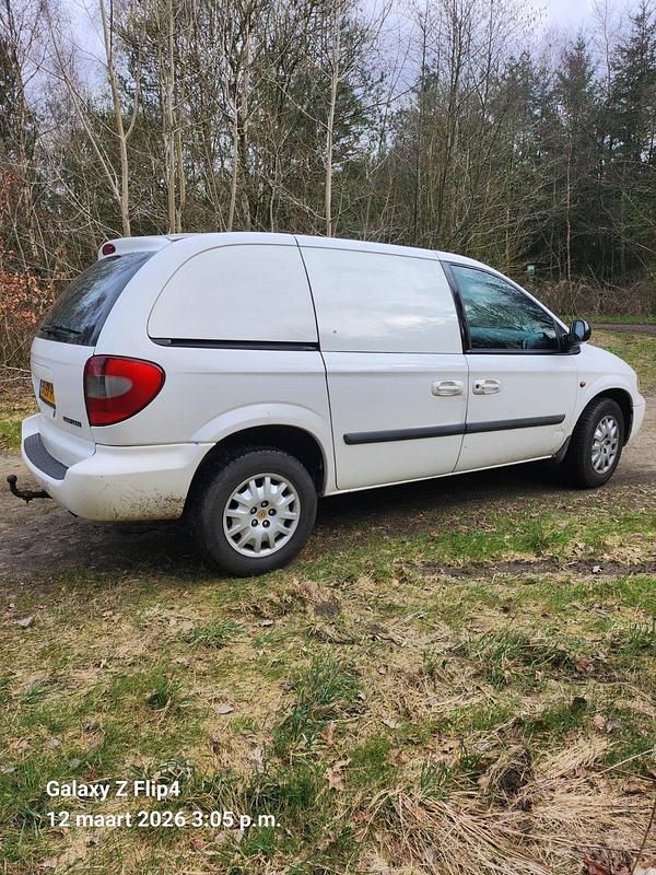 Gebraucht Chrysler Voyager 150 PS (110 kW) 2006 Weiß Van / Kleinbus