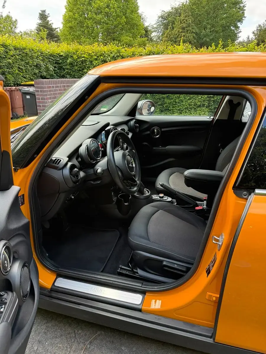Gebraucht Mini ONE 102 PS (75 kW) 2016 Orange Kleinwagen