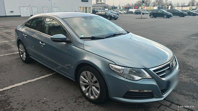 Gebraucht VW Passat 160 PS (117 kW) 2008 Blau Coupé