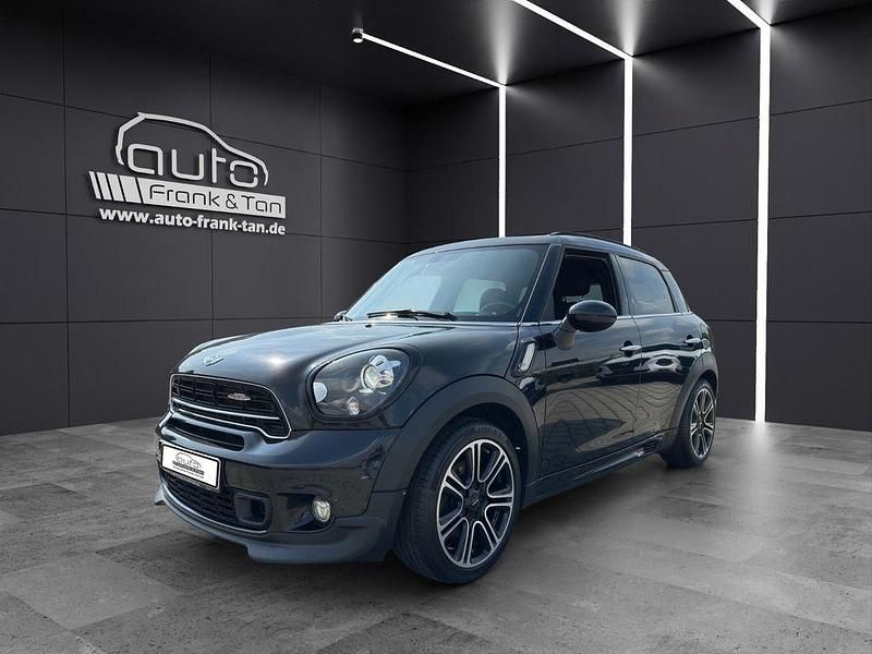 Schwarz Gebraucht 2015 Mini John Cooper Works Countryman Chili SUV | 11.999 € (Etwas zu teuer) - Bild 1/4