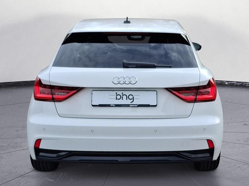 Neu Audi A1 Sportback Advanced Plus 95 PS (69 kW) 2025 Weiß Kleinwagen