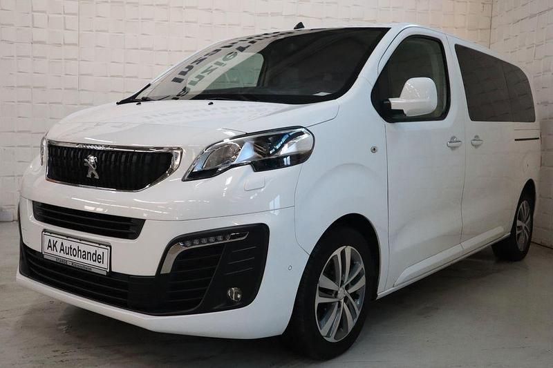 Weiß Gebraucht 2018 Peugeot Traveller Allure Van | 22.490 € (Guter Preis) - Bild 1/4