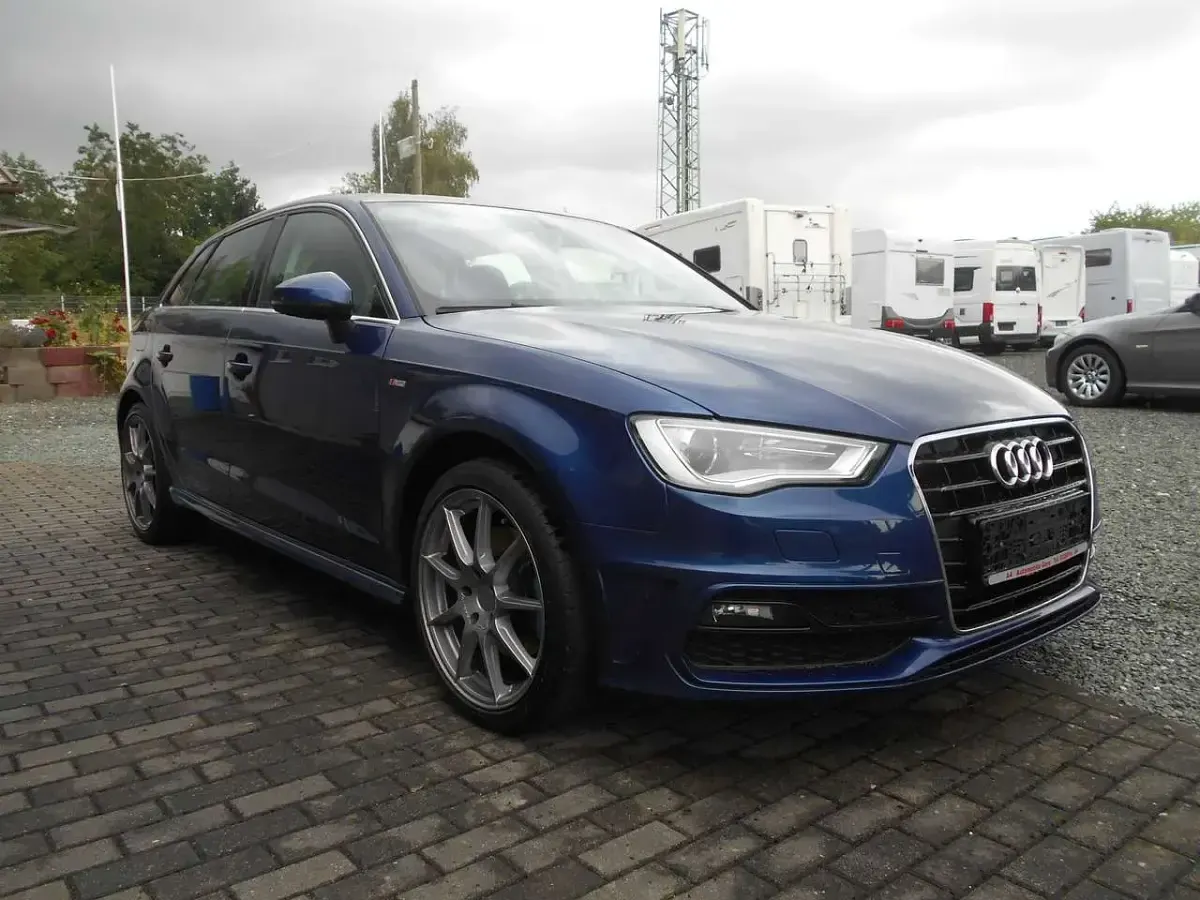 Gebraucht Audi A3 S-Line 179 PS (131 kW) 2013 Scubablau metallic Kleinwagen