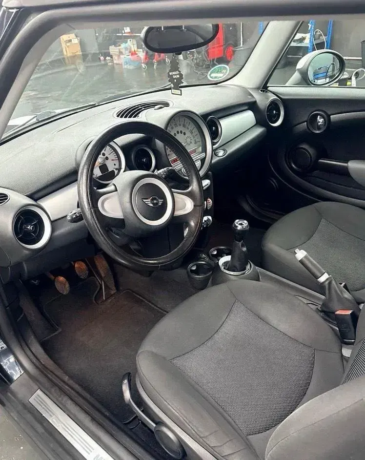 Used Mini Cooper 116 HP (85 kW) 2007 Andere farben Hatchback