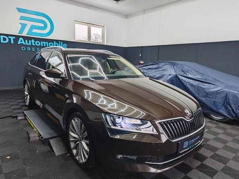 Gebraucht Skoda Superb LAURIN & KLEMENT 190 PS (139 kW) 2016 Braun Limousine
