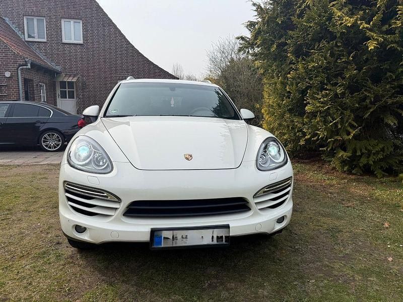 Gebraucht Porsche Cayenne 245 PS (180 kW) 2011 Weiß SUV