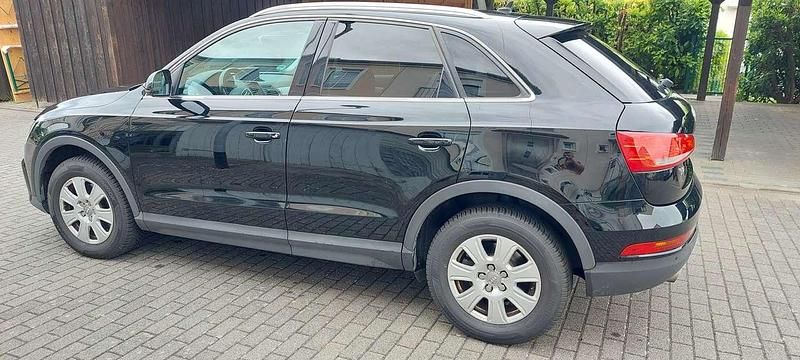 Second-hand Audi Q3 120 CP (88 kW) 2016 Negru SUV