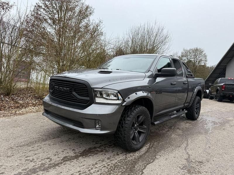 Grau Gebraucht 2021 Dodge Ram Abholung | 36.900 € (Superpreis) - Bild 1/4