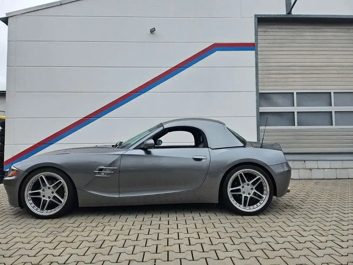 Gebraucht BMW Z4 Performance 324 PS (238 kW) 2003 Grau Cabrio