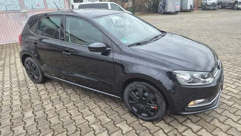 Gebraucht VW Polo Sound 90 PS (66 kW) 2017 Schwarz Limousine