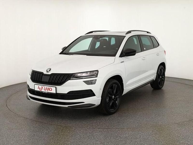 Weiss Gebraucht 2019 Skoda Karoq SportLine SUV | 27.990 € (Teuer) - Bild 1/4