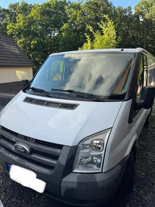 Weiß Gebraucht 2011 Ford Transit Limousine | 5.450 € (Superpreis) - Bild 1/4