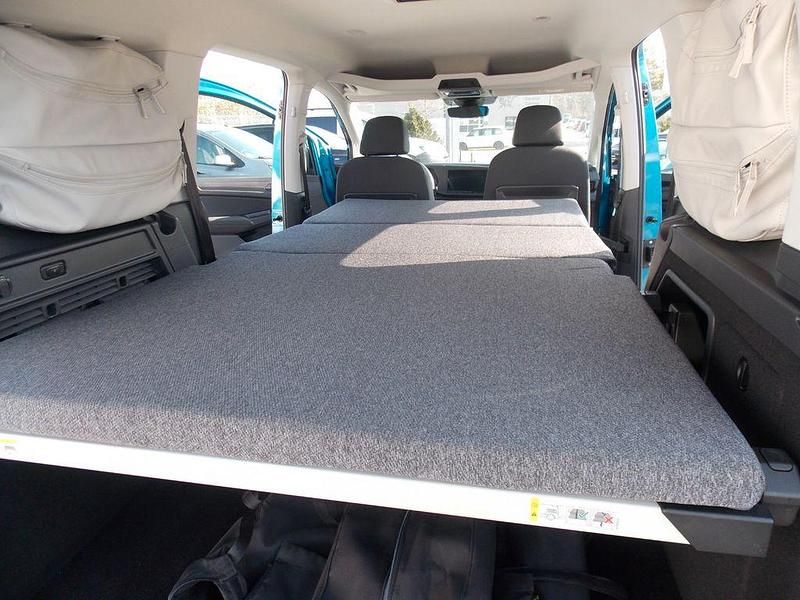 Gebraucht VW Caddy California 114 PS (83 kW) 2022 Blau Van / Kleinbus