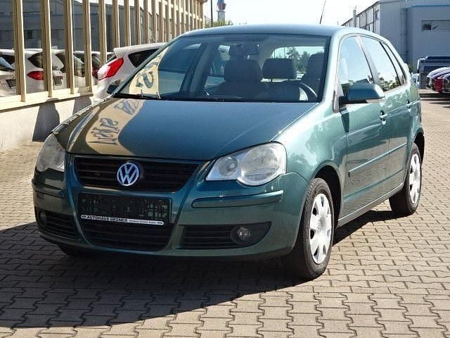 Usata VW Polo Comfortline 64 CV (47 kW) 2005 Verde Berlina