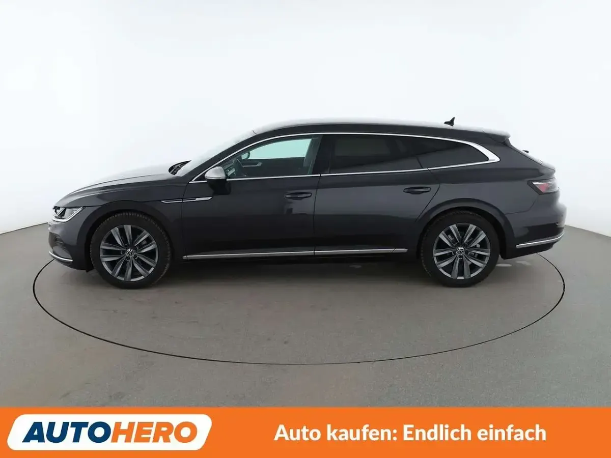 Gebraucht VW Arteon Elegance 150 PS (110 kW) 2023 Mangangrau Kombi