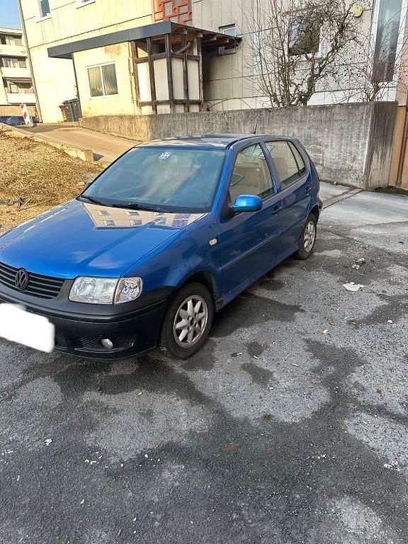 Gebraucht VW Polo Basis 60 PS (44 kW) 2000 Blau Limousine