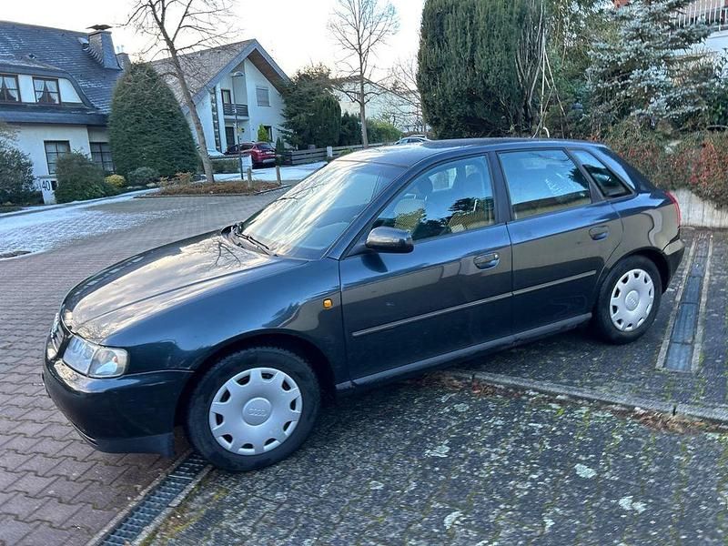 Gebraucht Audi A3 Sport 125 PS (91 kW) 1999 Schwarz Limousine