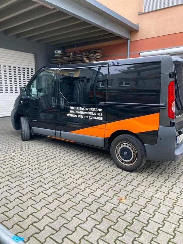 Schwarz Gebraucht 2014 Nissan Primastar Van / Kleinbus | 9.200 € - Bild 1/4