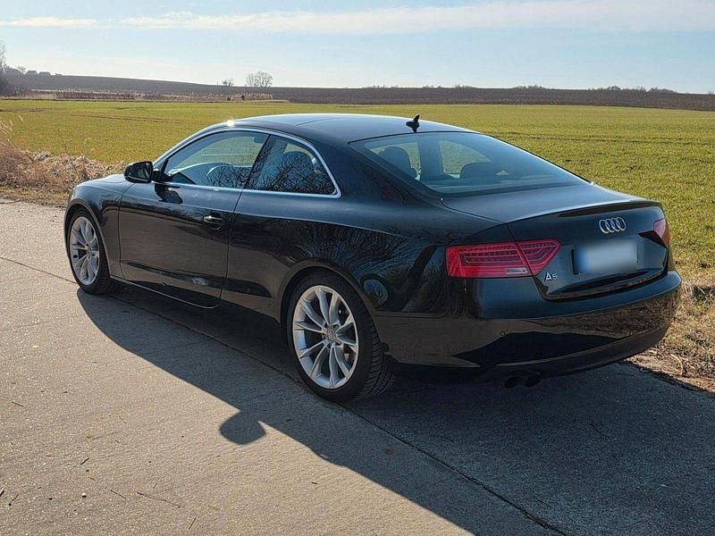Gebraucht Audi A5 170 PS (125 kW) 2012 Schwarz Coupé
