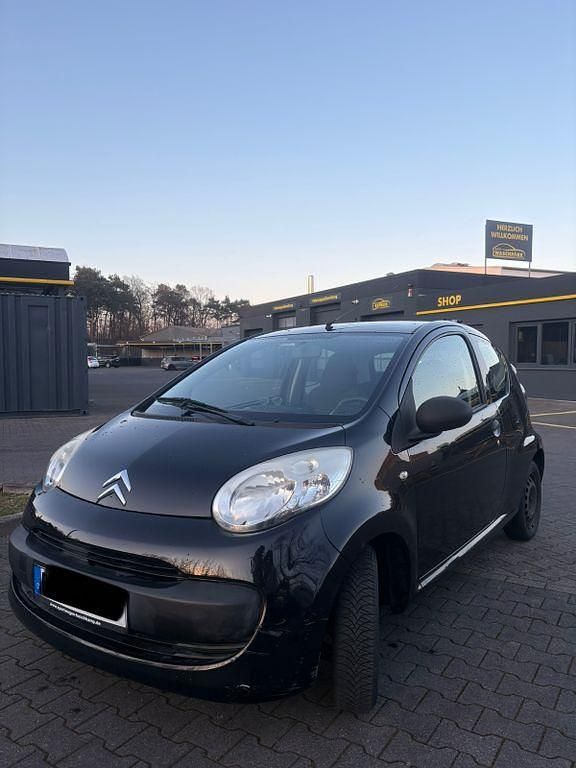Gebraucht Citroën C1 68 PS (50 kW) 2008 Schwarz Kleinwagen