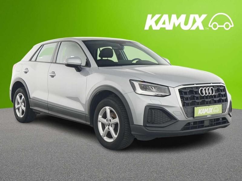 Florettsilber metallic Gebraucht 2023 Audi Q2 Comfort SUV | 20.900 € (Superpreis) - Bild 1/3