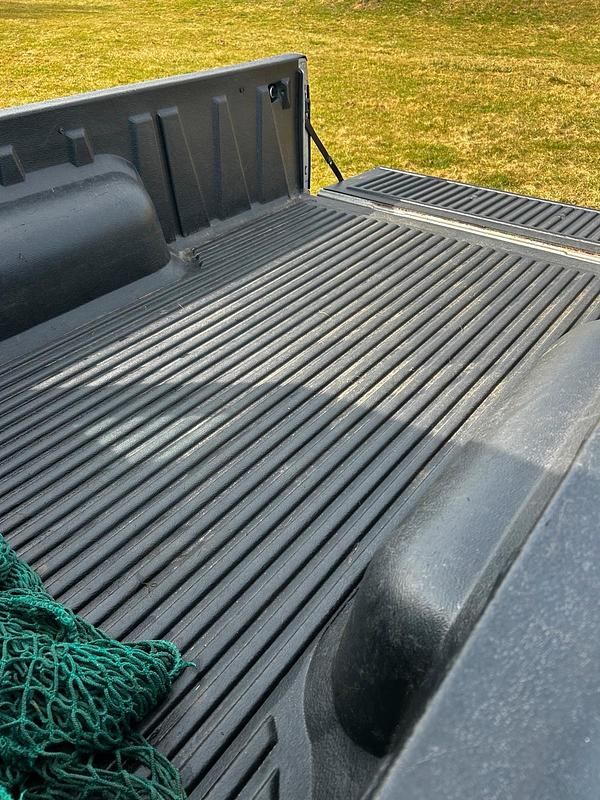 Gebraucht Nissan PickUp 133 PS (97 kW) 2011 Silber Pickup