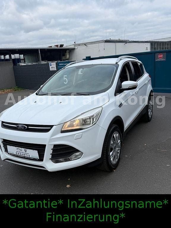Gebraucht Ford Kuga Trend 150 PS (110 kW) 2013 Weiß SUV