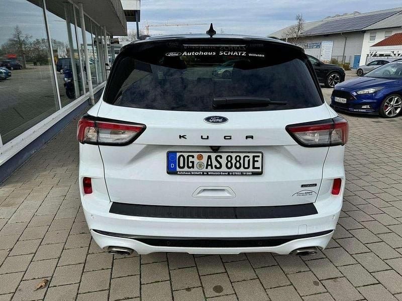 Usata Ford Kuga ST-Line X 152 CV (111 kW) 2024 Bianco SUV