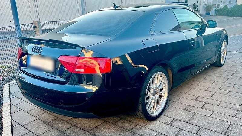 Gebraucht Audi A5 S-Line 177 PS (130 kW) 2011 Schwarz Coupé