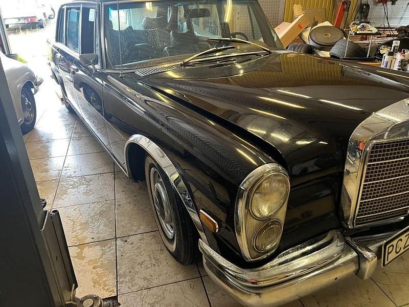 Braun Gebraucht 1969 Mercedes 600 Limousine | 60.000 € - Bild 1/4