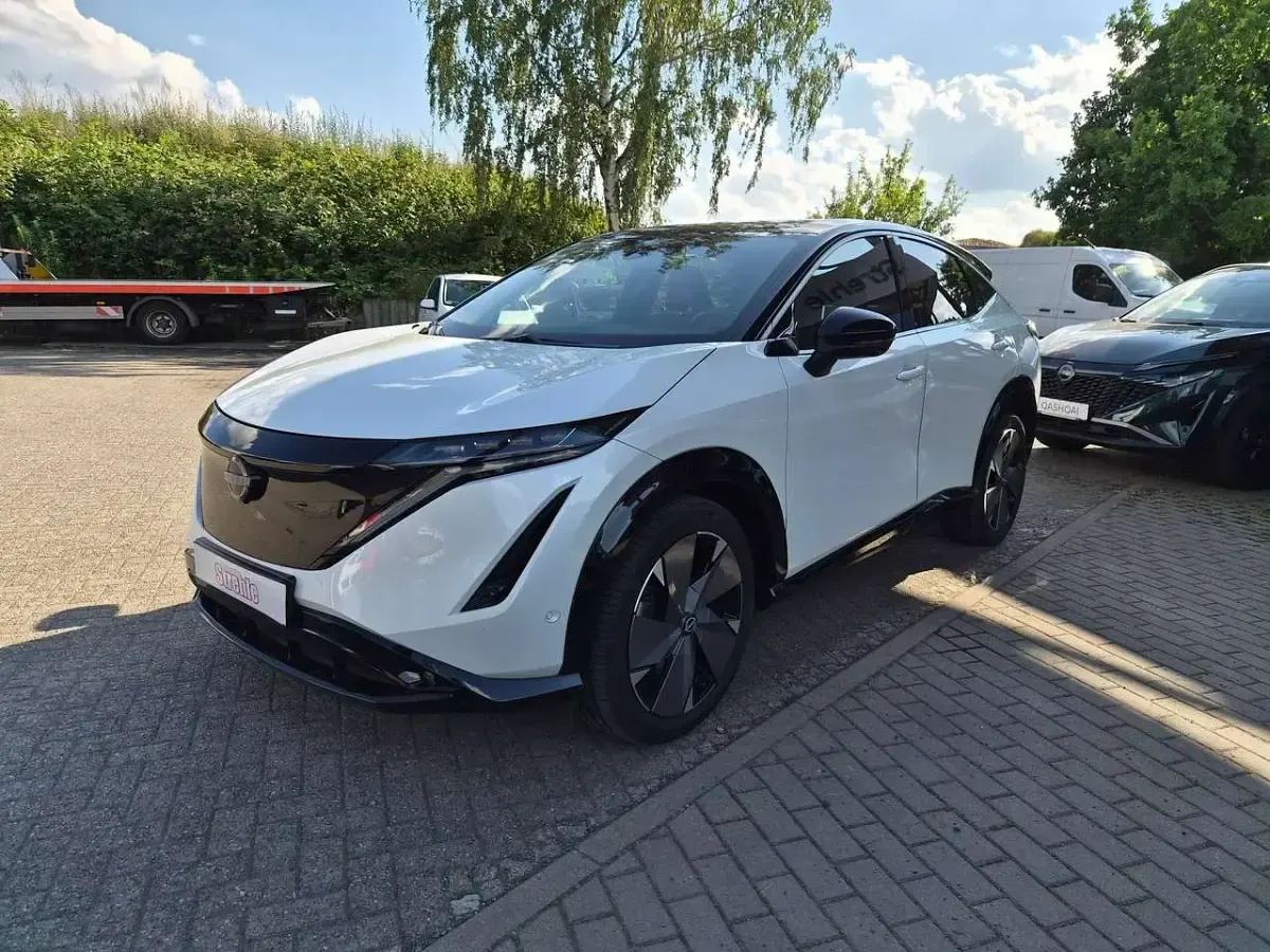 Gebraucht Nissan Ariya Evolve 177 kW (242 PS) 2022 Weiß SUV