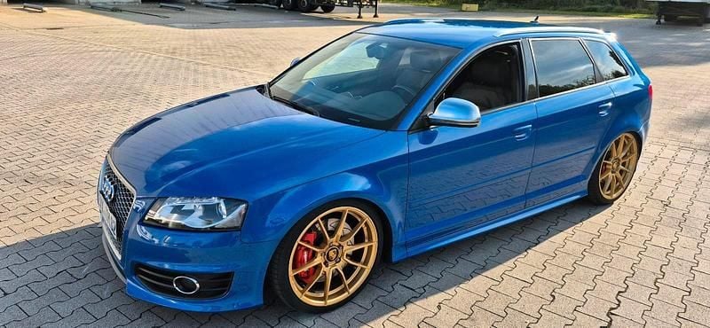 Blau Gebraucht 2010 Audi S3 Sportback Sport Kombi | 17.000 € - Bild 1/4