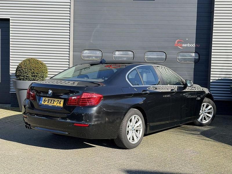 Gebraucht BMW 518 Executive 150 PS (110 kW) 2014 Schwarz Limousine
